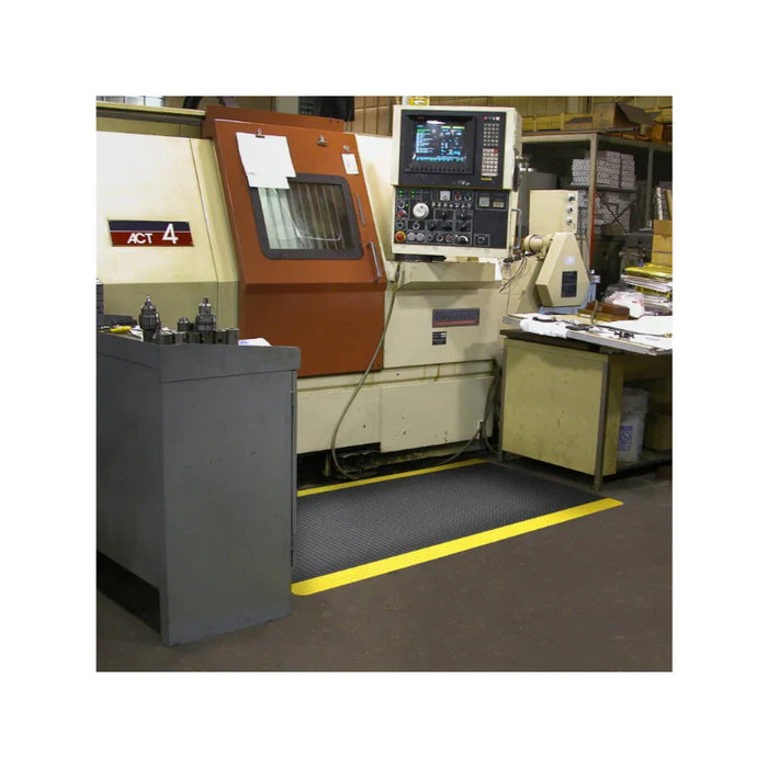 Notrax® Grande Bubble Trax® Anti Fatigue Floor Mats 982 Series - Black / Yellow