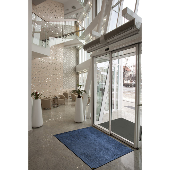Classic Plush™ Commercial High-Moisture Control Entrance Mat - 180 Series