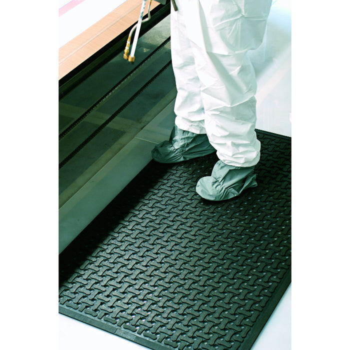 Comfort Flow™ Anti Fatigue & Anti-Microbial Drainage Mat - 420 Series - Black