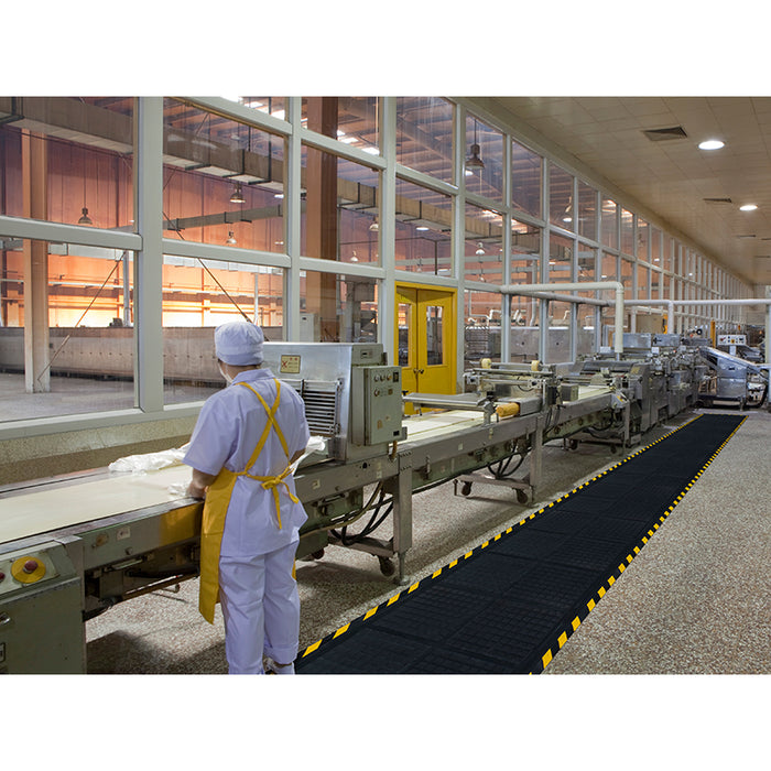 Hog Heaven® Linkable Anti Fatigue Mat - 4498 Series - Black/Yellow Border