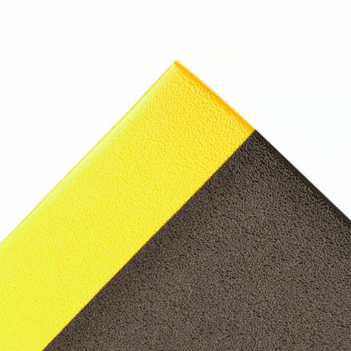Notrax® Cushion-Stat™ W/ Dyna-Shield® Anti-Fatigue Mat - 825 Series - Black/Yellow