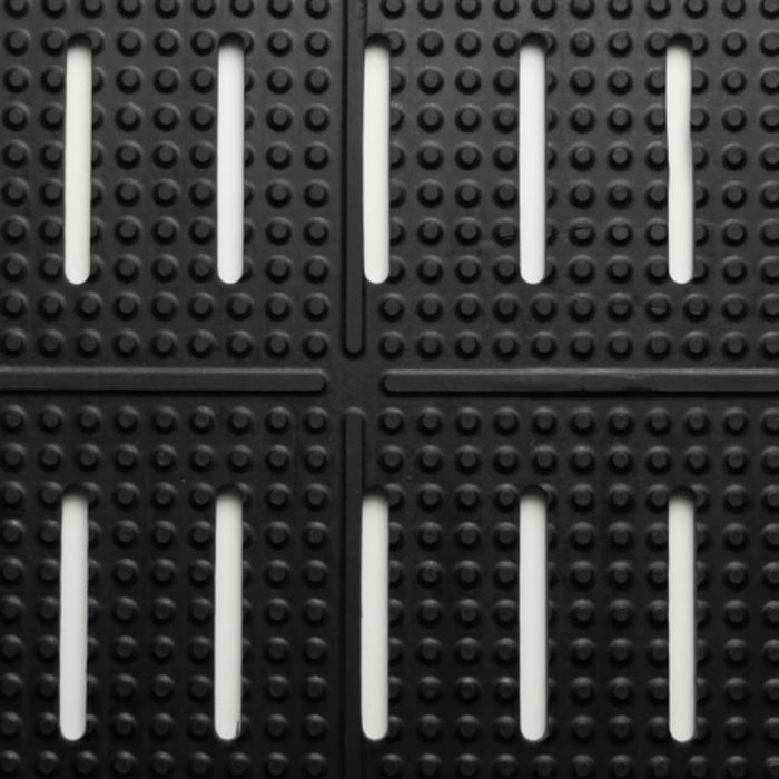 Notrax® Niru® Versa Runner™ Floor Protector Mat - 755 Series - Black