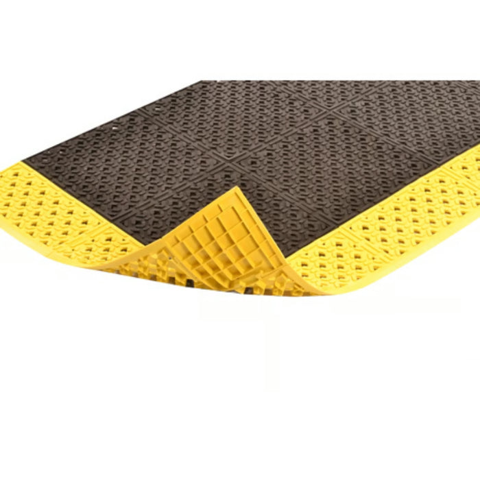 Notrax® Cushion-Lok™ Raised Interlocking Drainage Mat - 520 Series - Black/Yellow