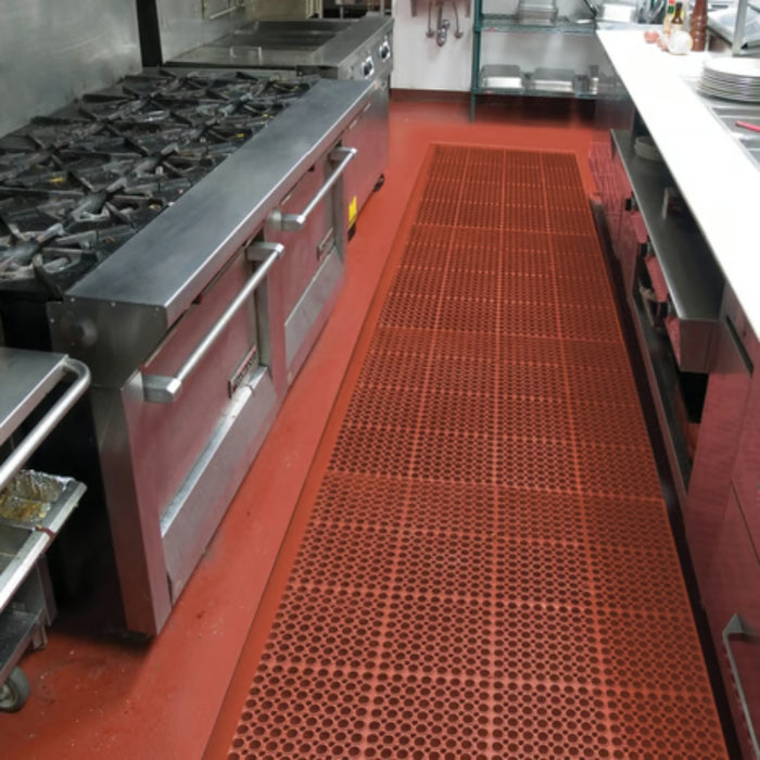 Notrax® San-Eze® Anti Fatigue Drainage Mat - T11 Series - Red