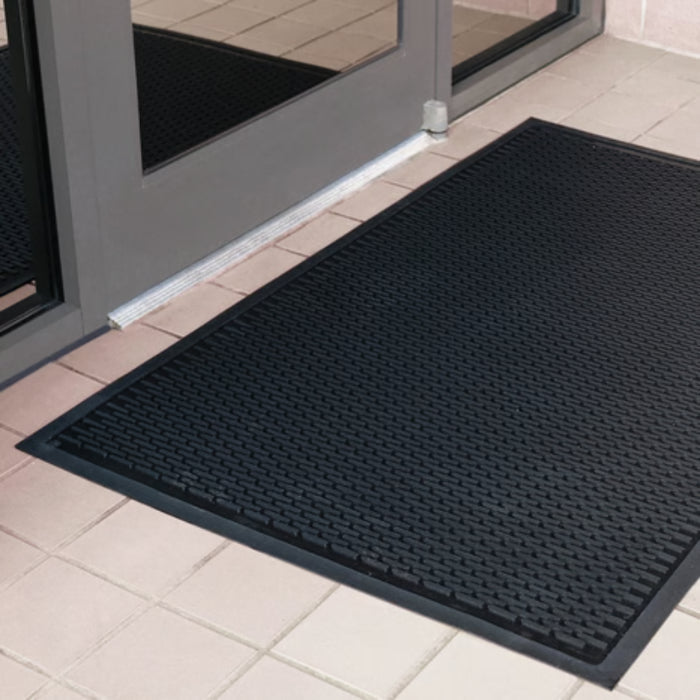 Notrax® Soil Guard™ Rubber Scraper Entrance Mat - 340 Series - Black