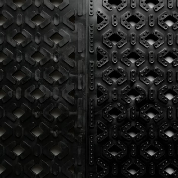 Notrax® Cushion-Lok™ Drainage Floor Mat Tile - 520 Series - Black