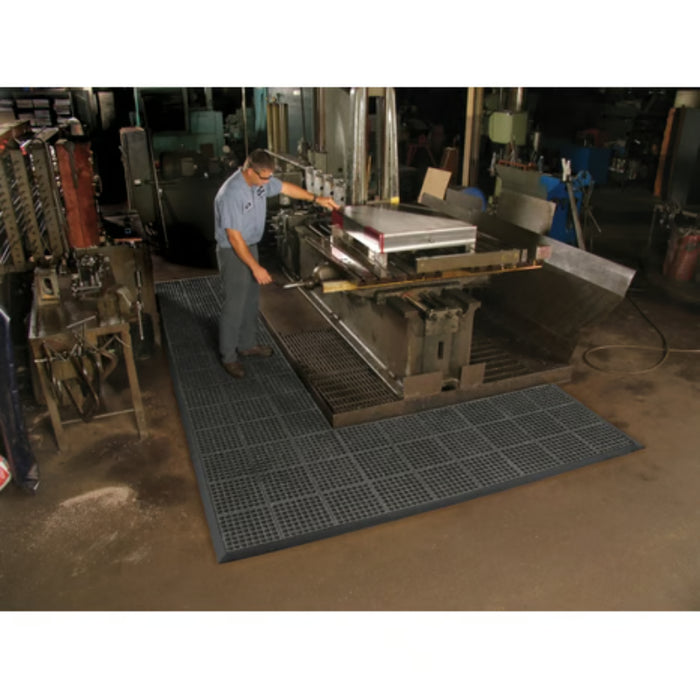 Notrax® Niru® Cushion-Ease® GSII™ Interlocking Rubber Mat - 850 Series - Black