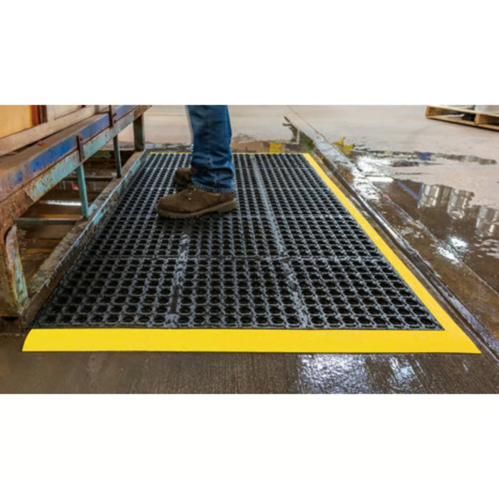 Notrax® Sure Step Anti-Fatigue Drainage Mat - 514 Series - Black/Yellow